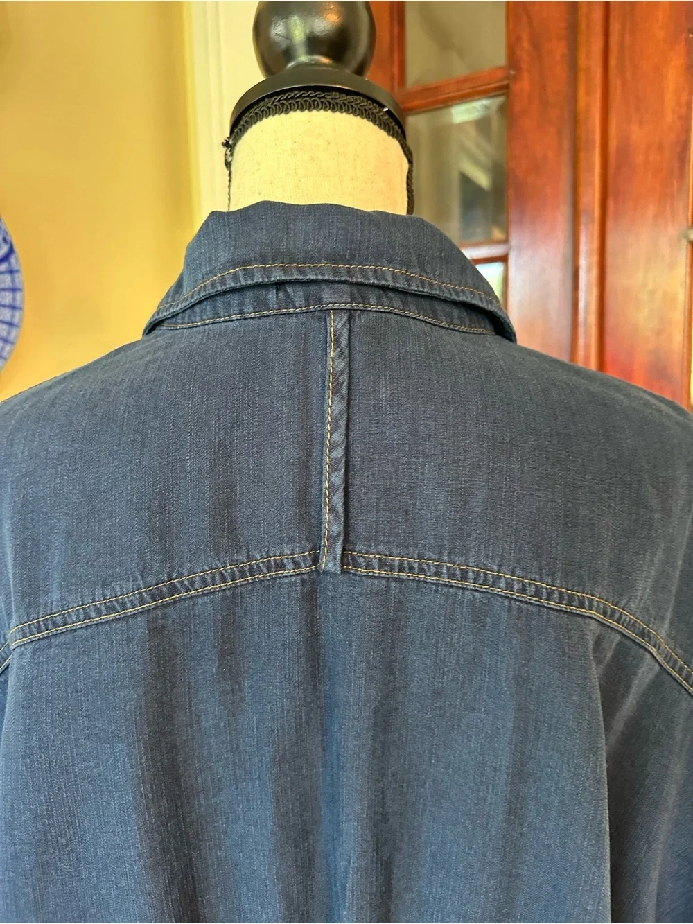 Democracy | Shirttail Hem Peplum Patch Pocket Shirt in Indigo, Size M